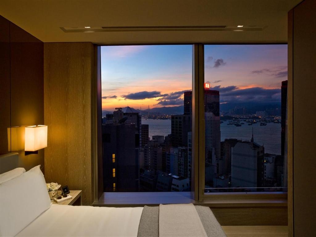 Best 4 Romantic Hotels In Hong Kong, Hong Kong Sar China 