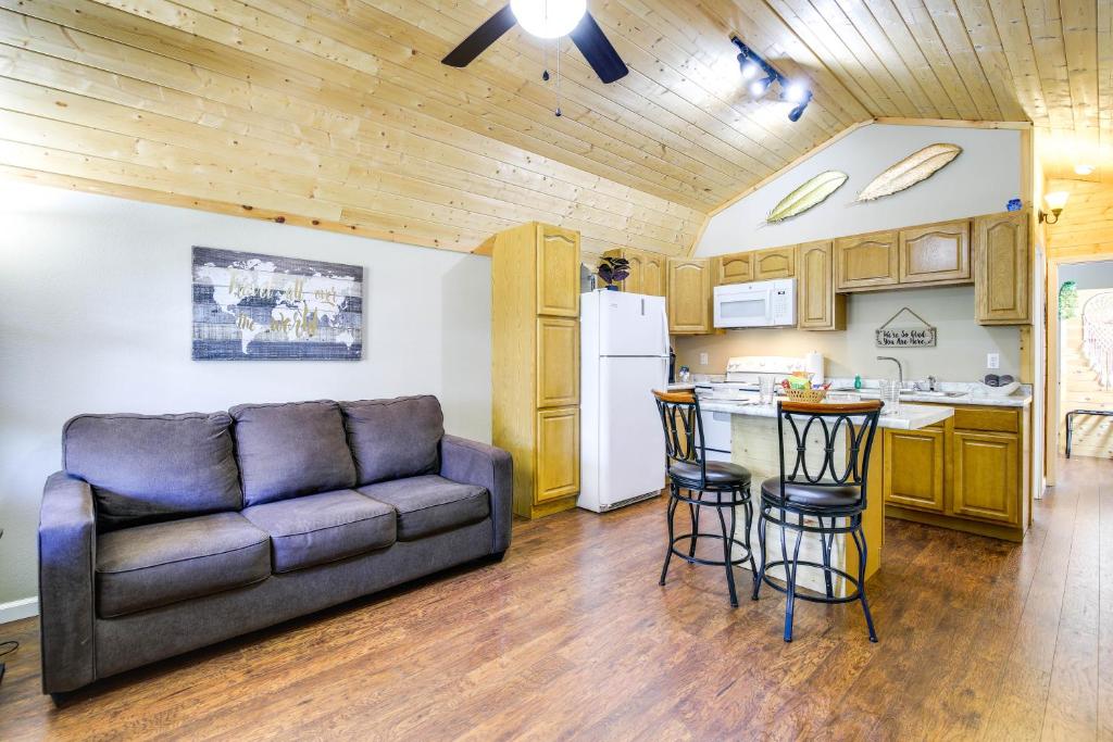 Smoky Mountains Vacation Rental - Pets Welcome!